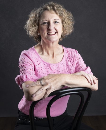 Headshot – Leslie Ward Headshot - Leslie Ward
